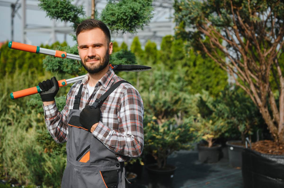 Gärtner beauftragen im Enzkreis — Leistungen, Kosten und rec